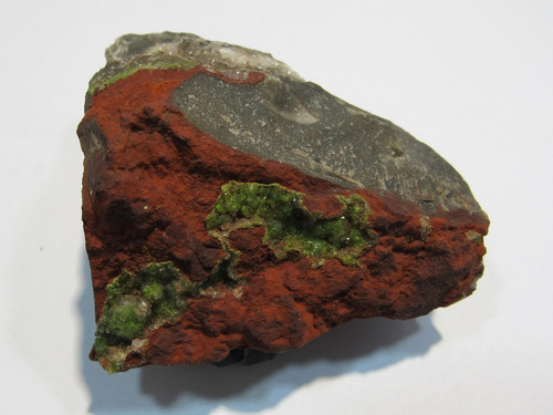 Quarzo verde ematite - su,