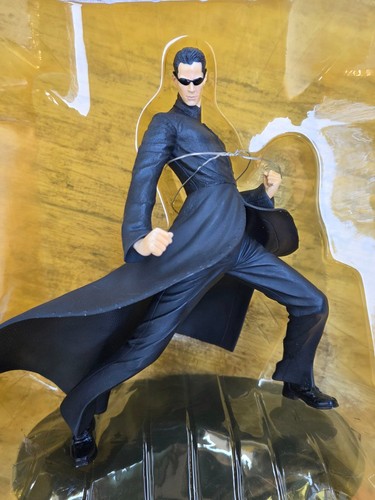 Kotobukiya artfx neo matrix - kotobukiya,