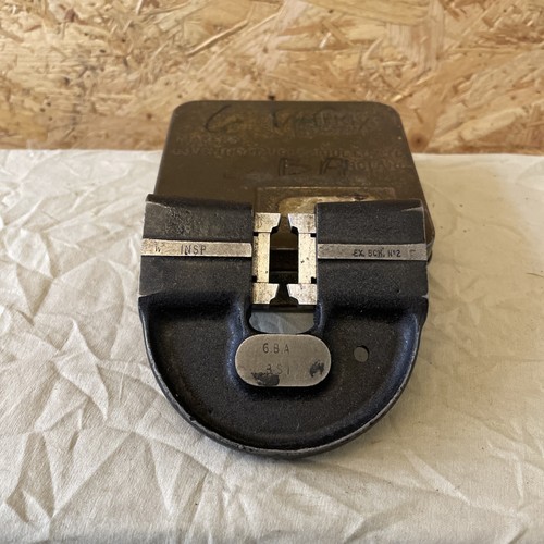Pinza filettata bordo - , coltello
